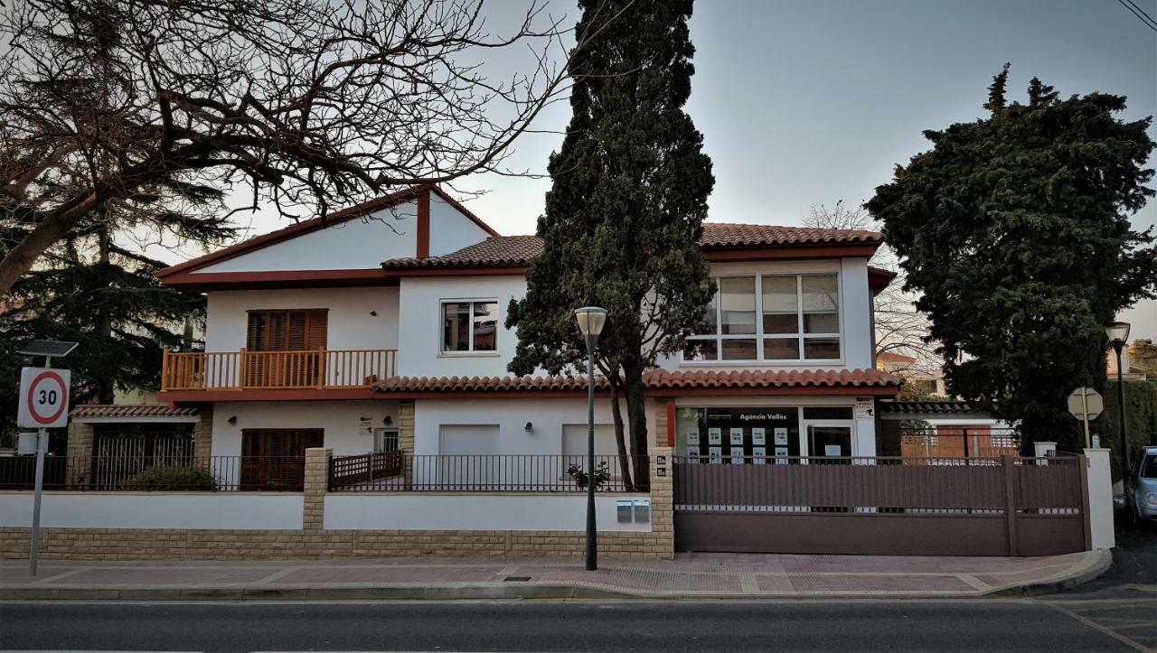 캠브릴스 Casa Raval De Gracia C 빌라 외부 사진